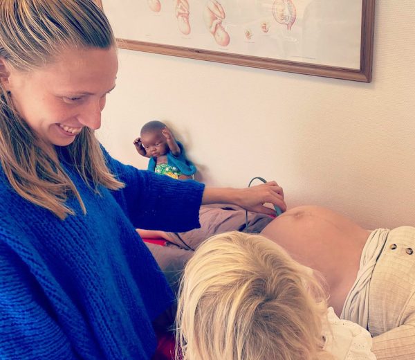 3F4BC9D7-3BD9-4DA8-B2CA-BBB29811CFD2